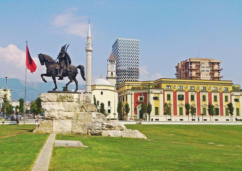 Wonderful Rooftop Tirana City Exteriér fotografie